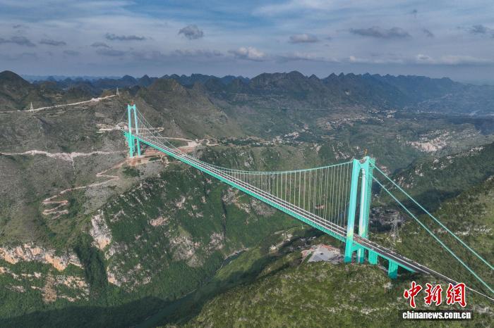 mk体育-两项国际性赛事将在世界第一高桥——花江峡谷大桥举行