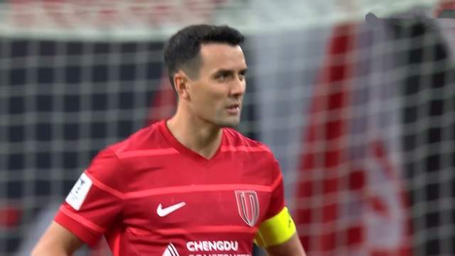 队长离队，成都蓉城中场重组，茹萨+杨明洋跑动拉满 改4后卫保前4