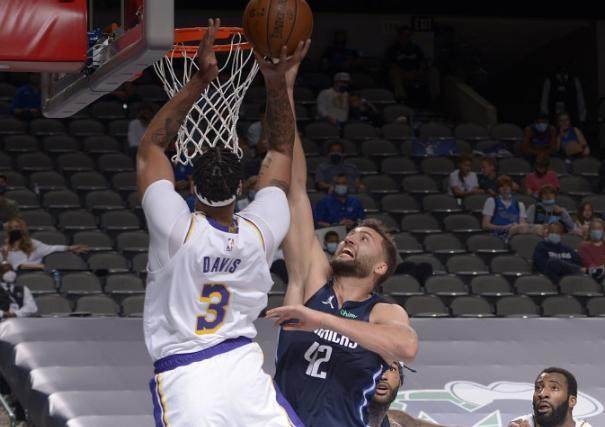 mk体育官网-眉有状态！戴维斯复出湖人遭连败 前六拉响警报？